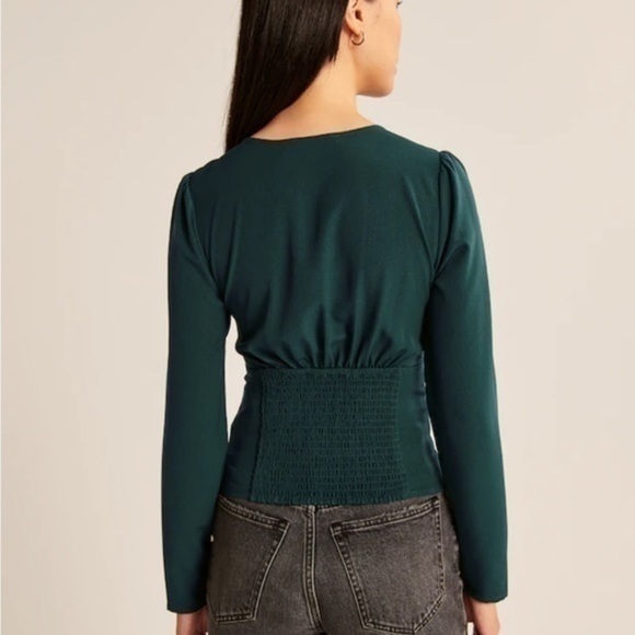Abercrombie long sleeve twist blouse xxs NWT - Picture 2 of 6
